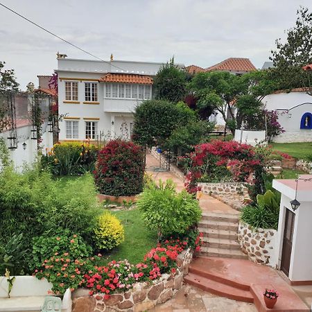 El Jardin De Su Merced B&B Sucre Zewnętrze zdjęcie