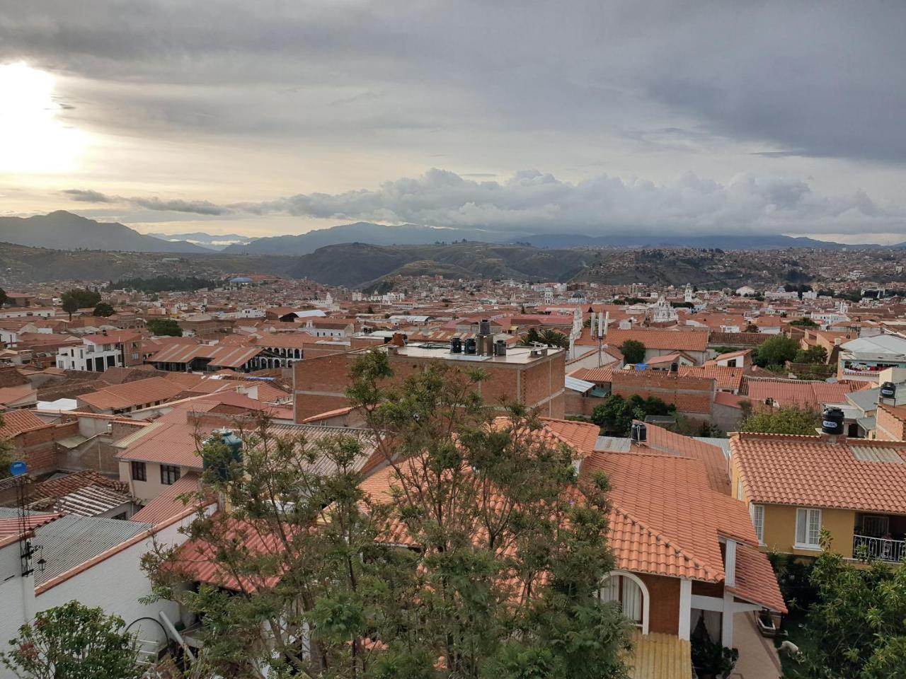 El Jardin De Su Merced B&B Sucre Zewnętrze zdjęcie